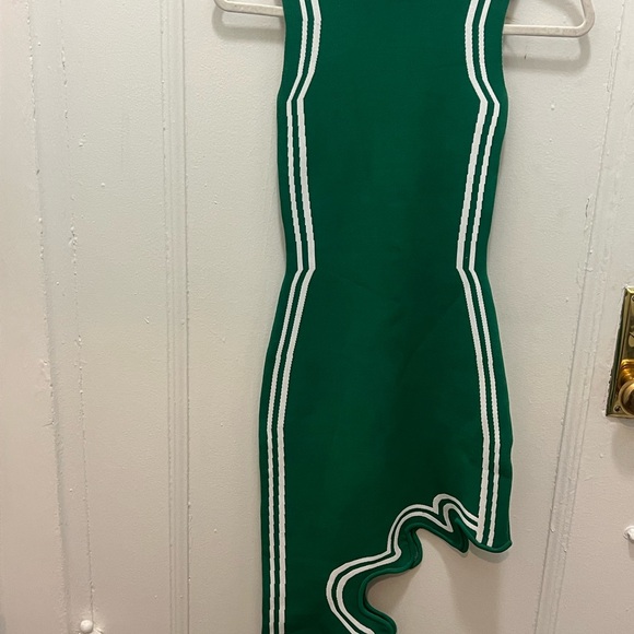 REVOLVE Green Asymmetrical Dress - Picture 7 of 14